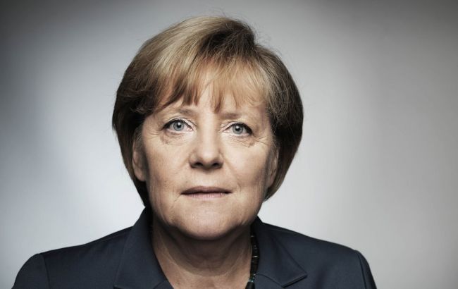 Щодо Росії необхідно поєднувати демонстрацію сили і готовність до діалогу, - Меркель