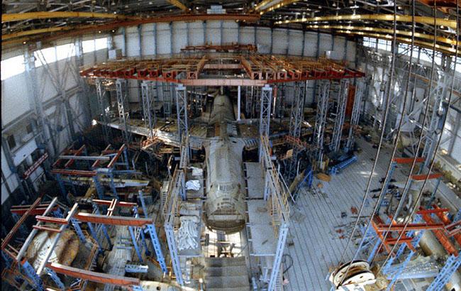 Кабмин намерен освободить самолетостроителей от уплаты ввозной пошлины и НДС