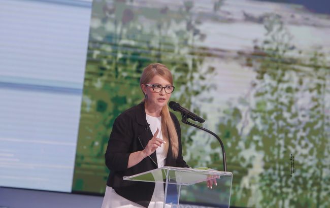 Тимошенко: помощь пострадавшим от наводнения нужно предоставить уже сейчас