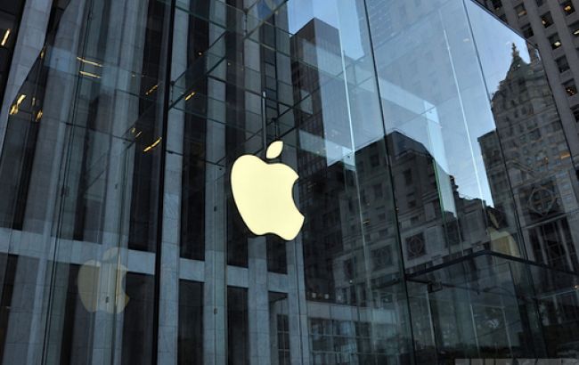 Доход Apple снизился впервые за 15 лет