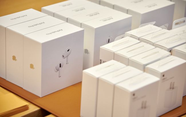 За замовлення контрафактних товарів Apple - штраф 17 тис. гривень і конфіскація товару