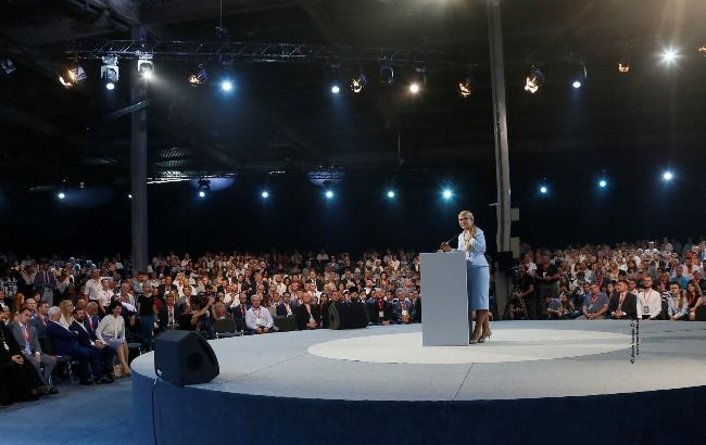 Тимошенко: Украина должна быть парламентской республикой канцлерского типа