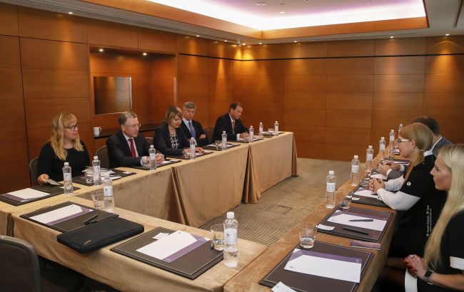 Тимошенко встретилась с Волкером