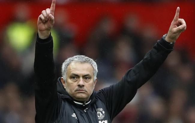 "Манчестер Юнайтед" выплатит Моуринью 26 млн евро в случае увольнения