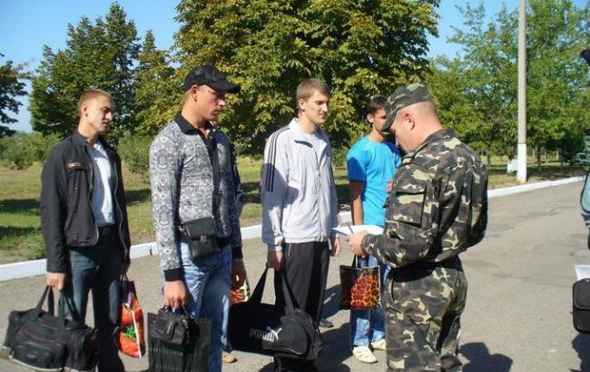 Генштаб: из тысячи военнообязанных только 100 человек признаются годными