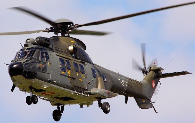 В Швейцарии в горах разбился военный вертолет, есть пострадавшие