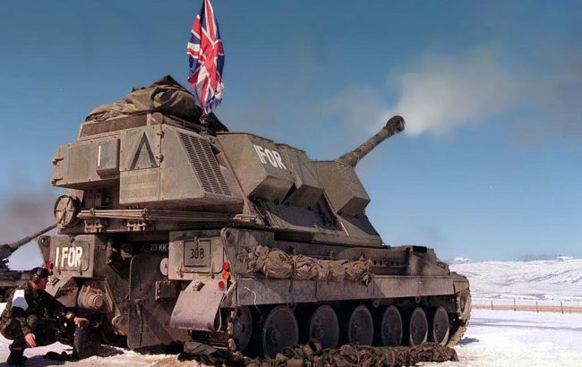 Британия передаст Украине гаубицы AS90 и тысячи снарядов к ним, - Daily Express