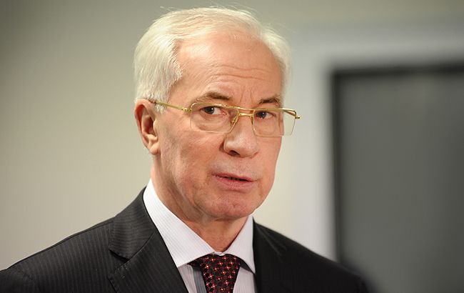 В Киеве обнаружили квартиру с ценными вещами Азарова