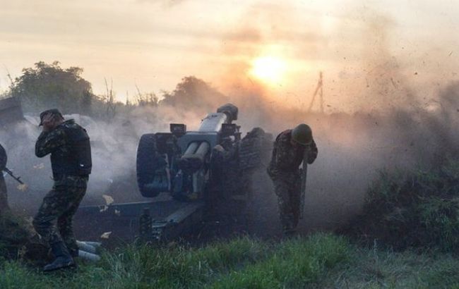 Боевики за сутки 10 раз нарушили перемирие на Донбассе, - штаб АТО