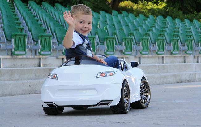 З Днем автомобіліста: кидайте кермо - йдіть святкувати