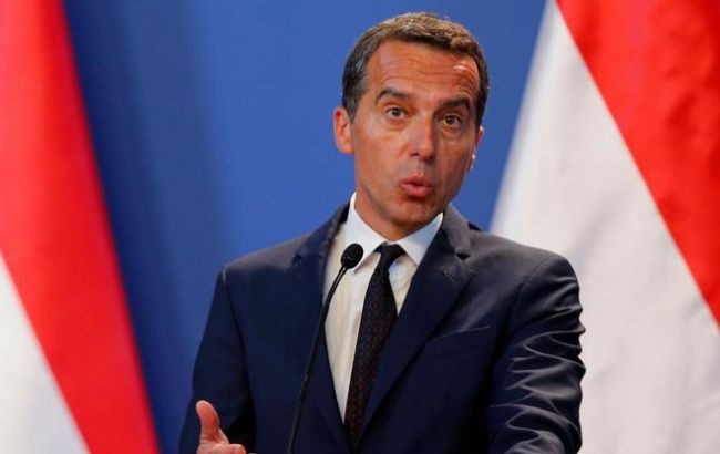 Канцлер Австрии заявил о досрочных парламентских выборах осенью