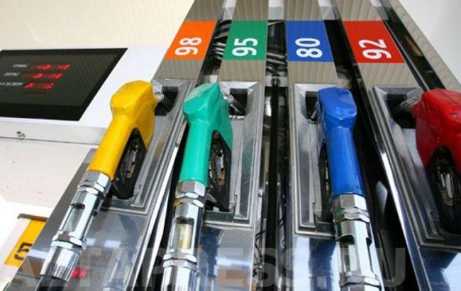 Ціни на АЗС у Києві 4 грудня практично не змінилися