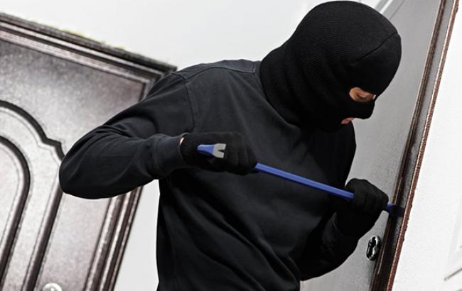В Украине количество квартирных краж в 2014 г. увеличилось примерно на 5% - до 25,8 тыс