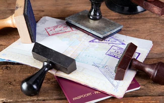 В ЕС ожидают внедрение безвизового режима с Украиной в 2016 г