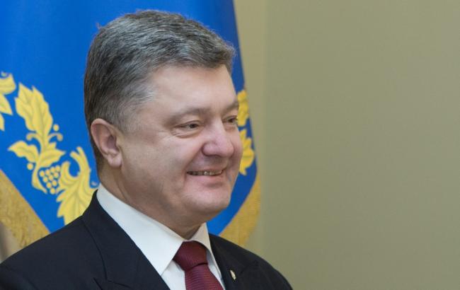 Порошенко: важно запустить международный механизм деоккупации Крыма