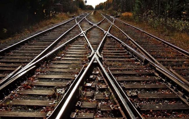 Бойовики на Донбасі підірвали ж/д шляху в Луганській області