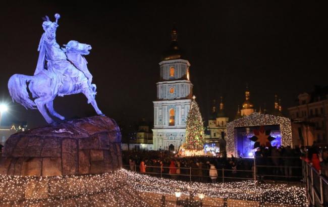 В Киеве сегодня общественный транспорт будет работать дольше