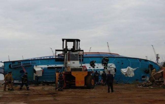 Поиск тел погибших в затонувшем катере "Иволга" завершен