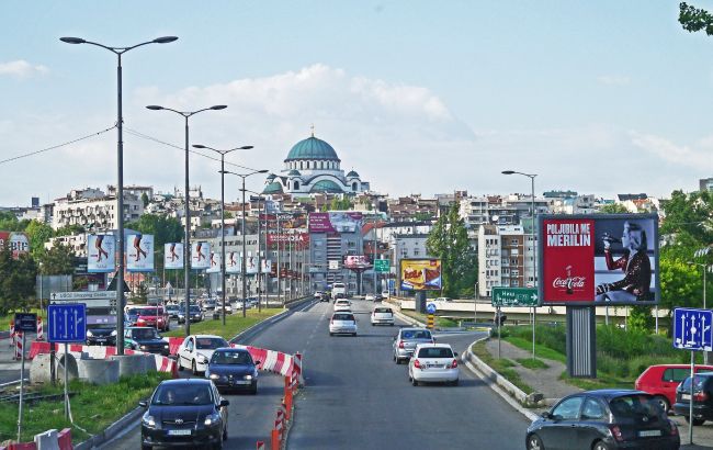 Європейська країна продовжує спрощено надавати росіянам громадянство: деталі