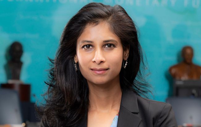 Замглавы МВФ покинет фонд и вернется в ВУЗ, который под "прицелом" Трампа