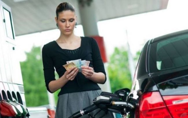 Цены на АЗС в Киеве 16 октября не изменились