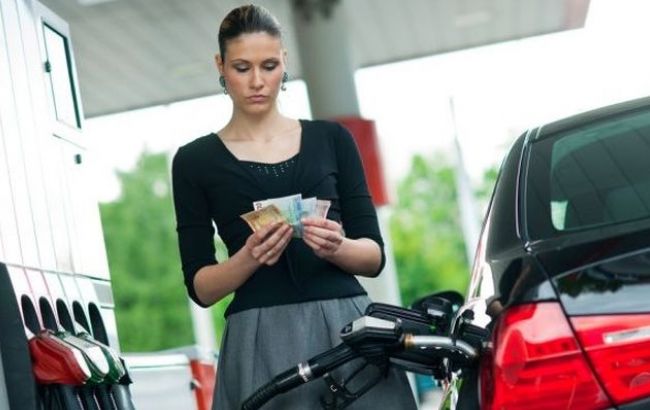 Цены на АЗС в Киеве 26 октября не изменились