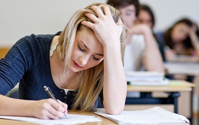 Кабмін скоротить бюджетні місця на магістратурі у внз