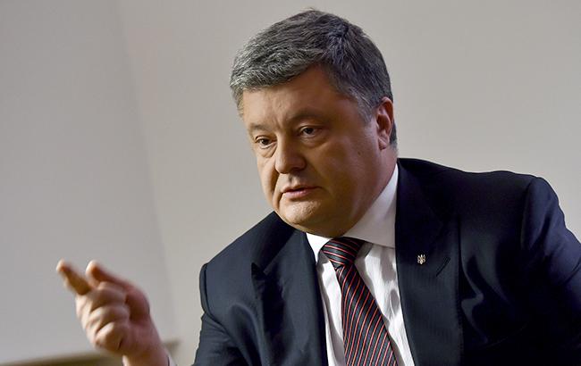 Безпековий компонент Мінська неможливо виконати без миротворчої місії на Донбасі, - Порошенко