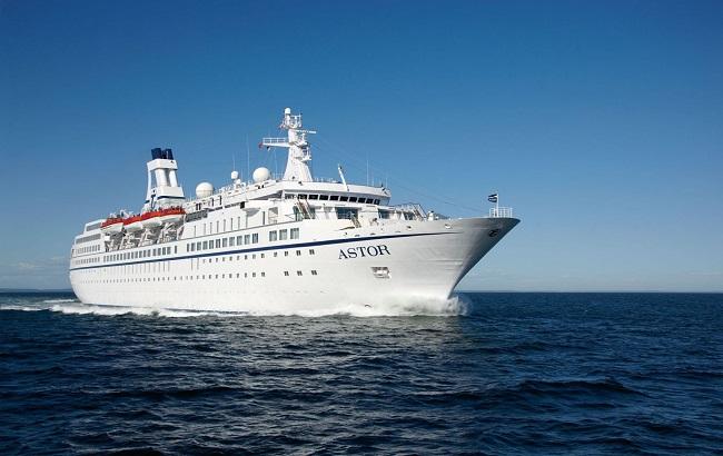 У Таїланді теплохід врізався в бетонний міст, 13 осіб загинуло