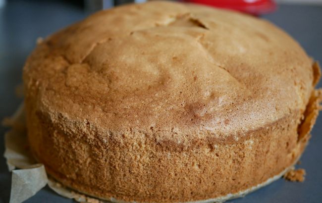 Бисквит в мультиварке всего за четыре шага: очень простой рецепт