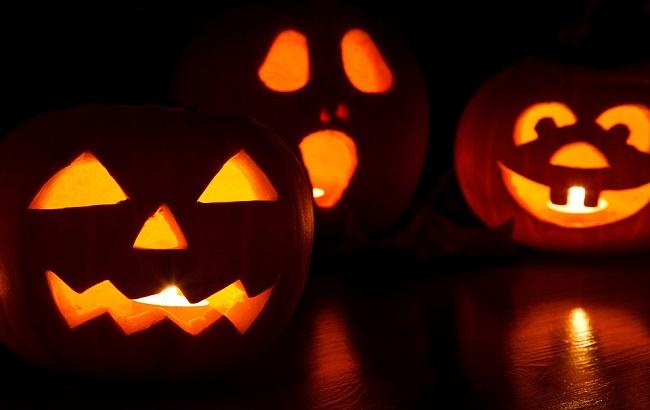 Как сделать тыкву на Хэллоуин своими руками: топ-5 способов