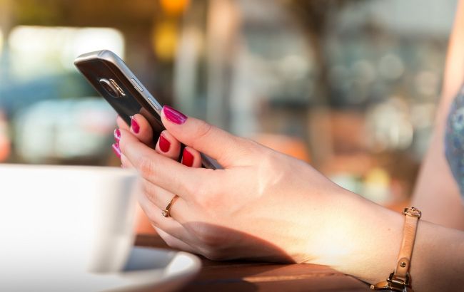 Шахраї придумали нову схему обману українців: з карти можуть зникнути всі гроші