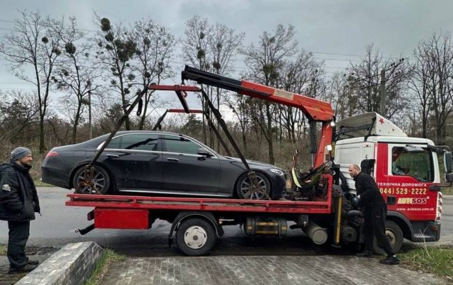 ДБР проводить обшук у адвоката в Києві. Правоохоронців звинувачують у порушенні закону