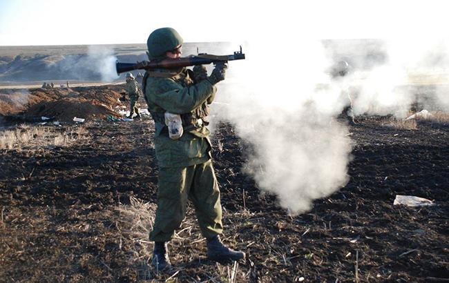 ТКГ: для полноценного перемирия Россия должна прекратить поставлять на Донбасс технику и наемников