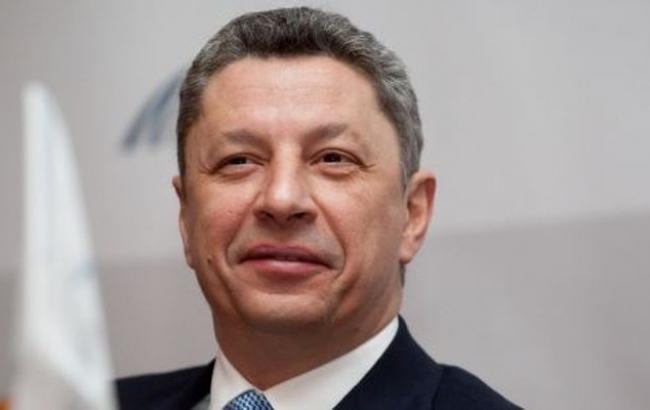 Бойко: Новинский не будет покидать Украину
