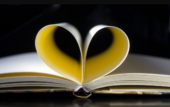 Украинская школьница победила на всемирном конкурсе поэзии в Париже