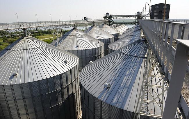 НБУ проиграл суд Коломойскому в отношении зернового терминала в Одесской области