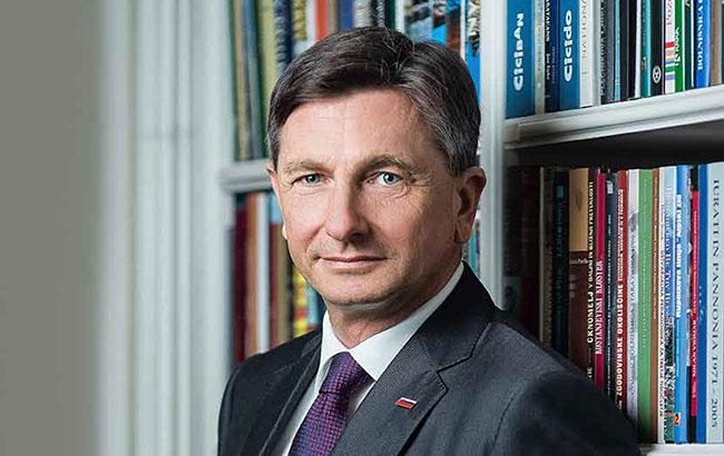 Президент Словении отметил успех Украины по выходу из экономического кризиса