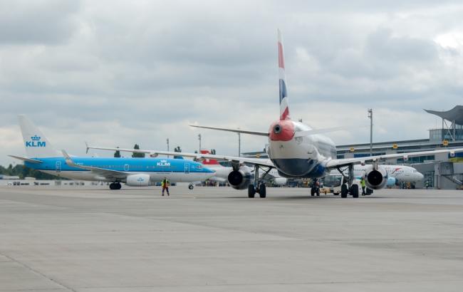 Пассажиропоток "Борисполя" в апреле вырос на 16% - до более 520 тыс. чел