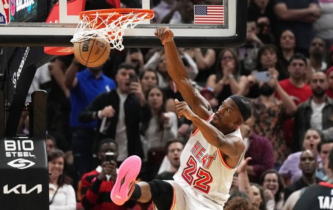 Дует оборонців "Маямі" організував переможний аллей-уп: момент дня в НБА