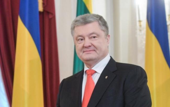 Порошенко закликав Захід ввести нові санкції проти РФ за прикладом Литви