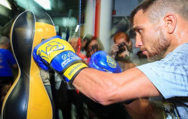 Ломаченко названий переможцем 2017 року за версією BoxingScene