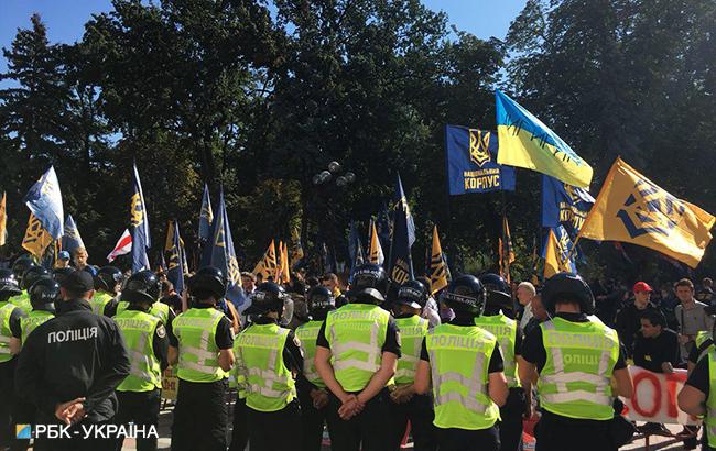 В результате столкновений под Радой пострадали четверо человек