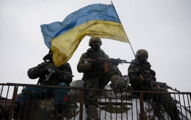 Боевики за день совершили 14 обстрелов позиций сил АТО из артиллерии и минометов