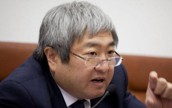 Власти Запорожья в судебном порядке потребуют с Госавиаслужбы возмещения за простой аэропорта