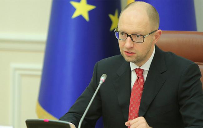 Яценюк закликав на засіданні РНБО обговорити ненадходження в бюджет коштів від підконтрольних бойовикам територій