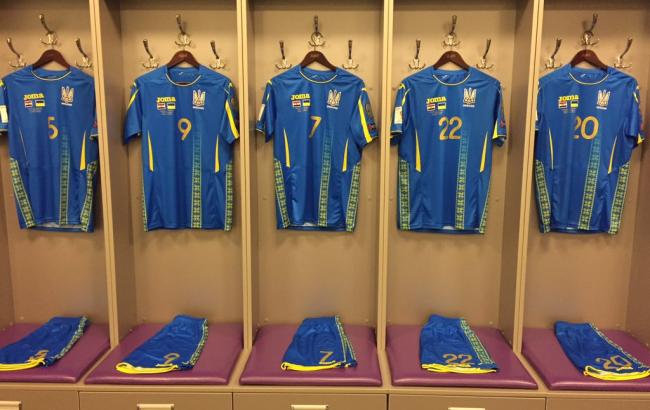 ФФУ представила новую форму сборной Украины