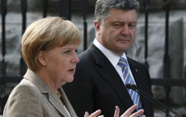 Порошенко и Меркель обсудили результаты трехсторонних газовых переговоров