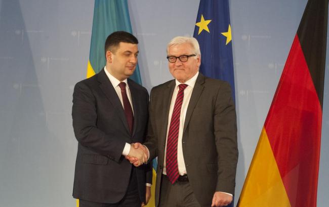 Штайнмайер предлагает Украине польскую "модель воеводств"