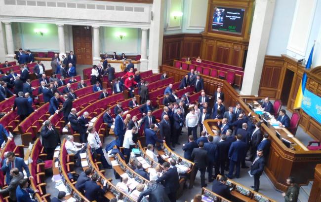 Трибуна Рады будет заблокирована до создания ВСК по тарифам, - нардеп